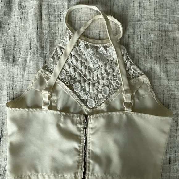 White Boho Part Crocheted LF, Coachella Festival Crop Top - Picture 4 of 7